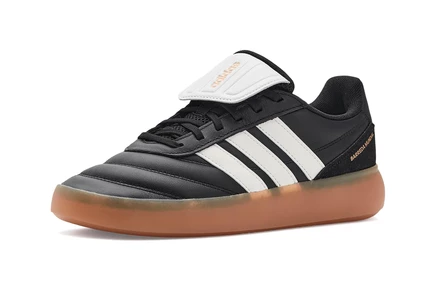 Мужские кроссовки adidas Barreda Mundial Shoes