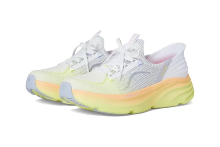 Женские кроссовки SKECHERS DLux Vapor Hands Free Slip-INS white