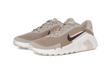 Женские кроссовки Nike Flex Train malt/burgundy ash/silt red/sail