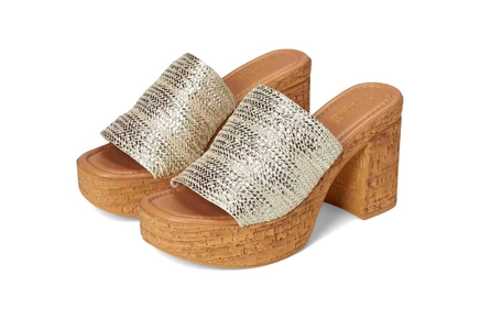 Seychelles Applause Metallic Woven Sandal light gold polyurethane