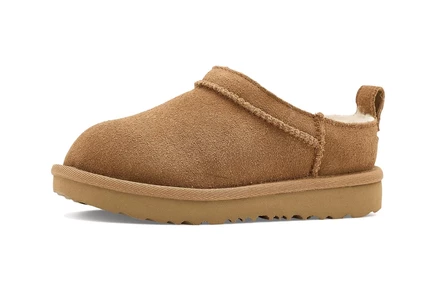 Ботинки UGG Kids Classic Mico (Toddler)