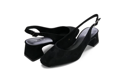 Vaneli Darsy black suede