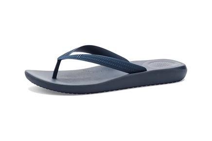 Сандалии FitFlop Iqushion Textured-Strap Flip-Flops