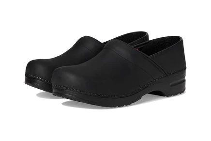 Сабо Sanita Professional из масляного нубука, черные