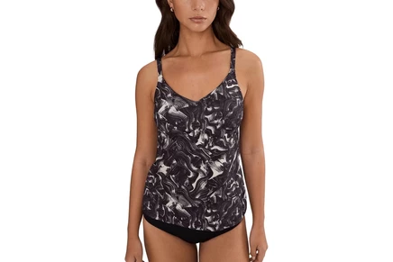 Купальник Nike Expressive Brushstrokes V-neck Tankini