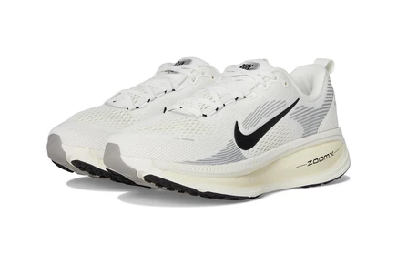 Кроссовки Nike Vomero 18