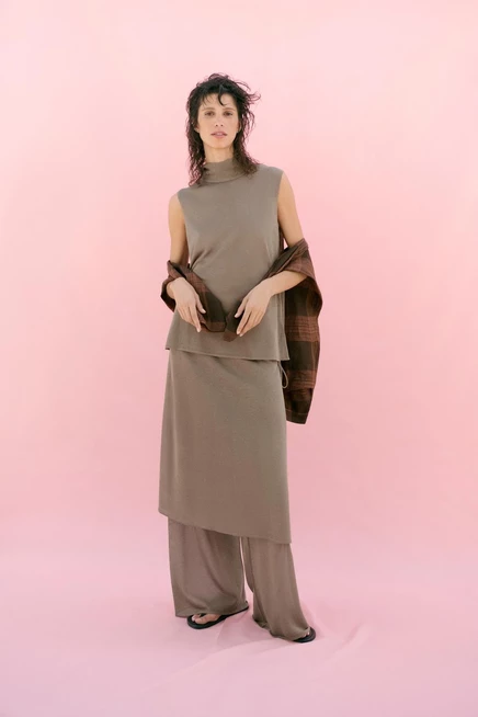 Женский трикотажный топ ZARA с воротником-стойкой, норковый