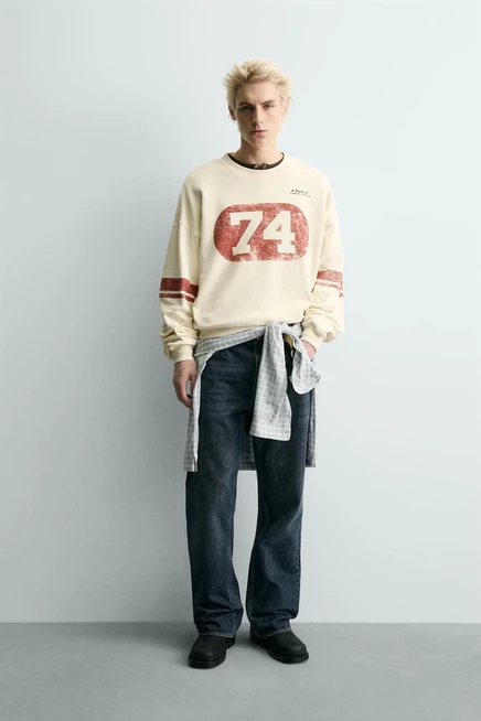 Мужской свитшот Zara с контрастным принтом, слоновая кость