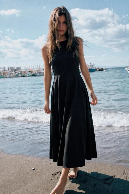 Женское платье Zara Voluminous Gabardine миди, черное