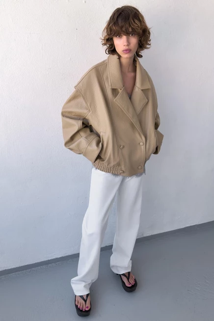 Женская куртка-бомбер Zara из экокожи, цвета камня