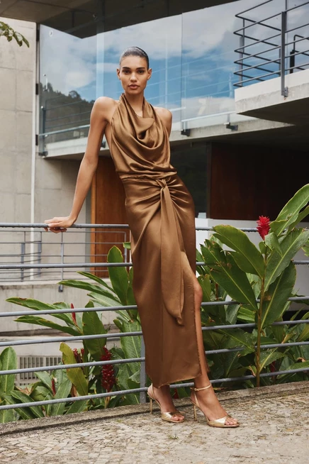 Женские сандалии ZARA Patent Effect на каблуке, золотистые