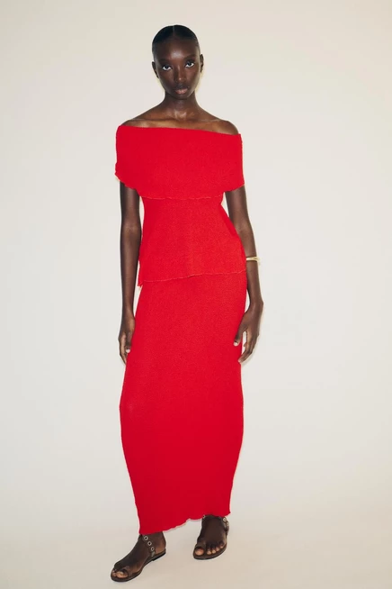 ДЛИННАЯ ЮБКА С ФАКТУРОЙ ОТ ZARA intense red