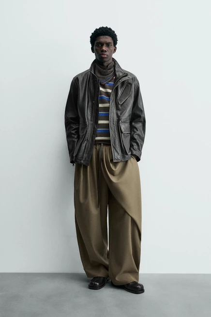 Мужская кожаная куртка ZARA с накладными карманами, черная