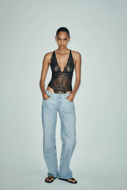 Женское боди Zara кружевное с V‑образным вырезом, черное